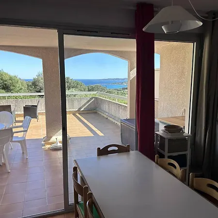 Apartamento Avec Terrasse Ensoleillée Pour 6 Personnes à - Fr-1-768-77